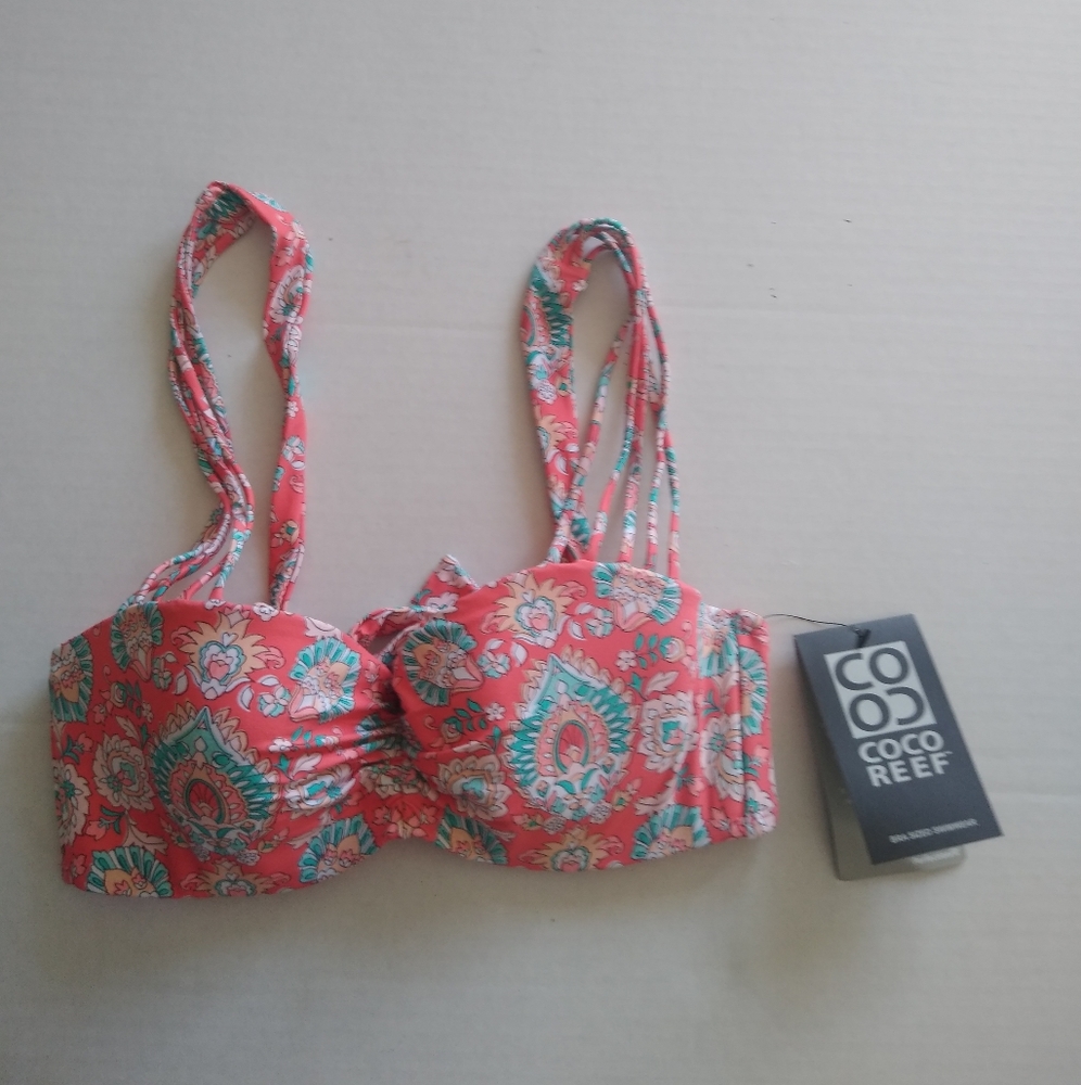 NWT Coco Reef bathing suit top